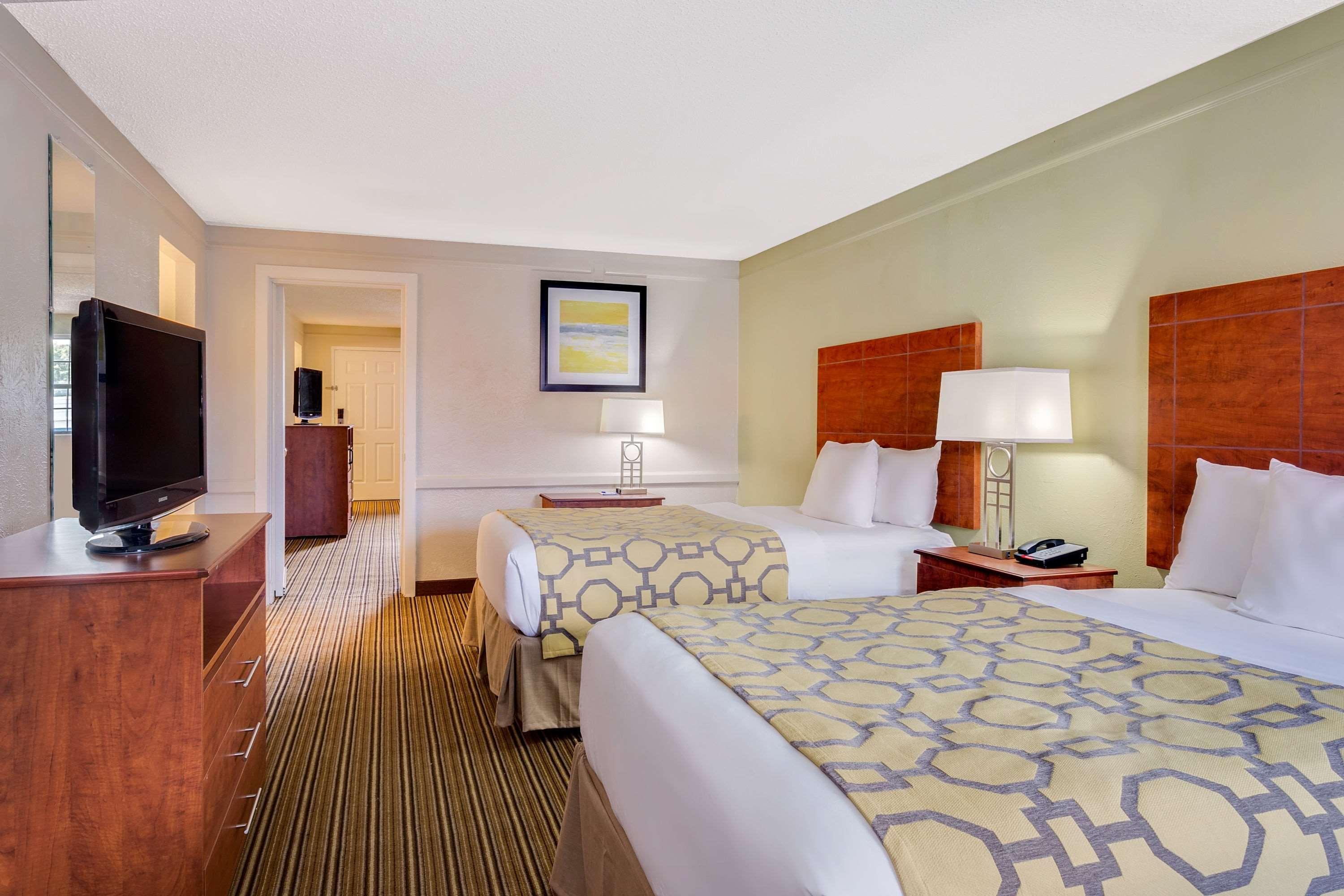 Baymont By Wyndham Jacksonville Orange Park Exterior photo