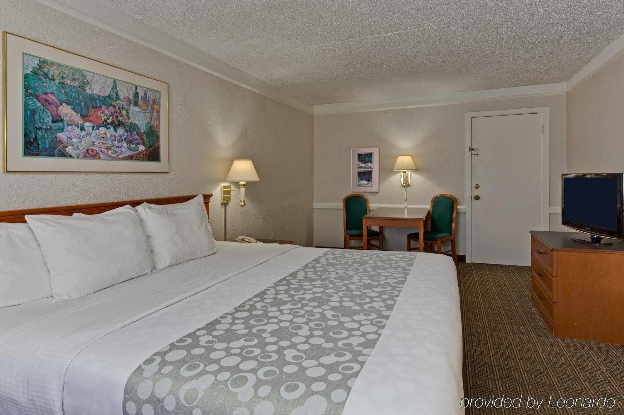Baymont By Wyndham Jacksonville Orange Park Exterior photo